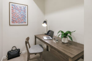1 Bedroom with Study