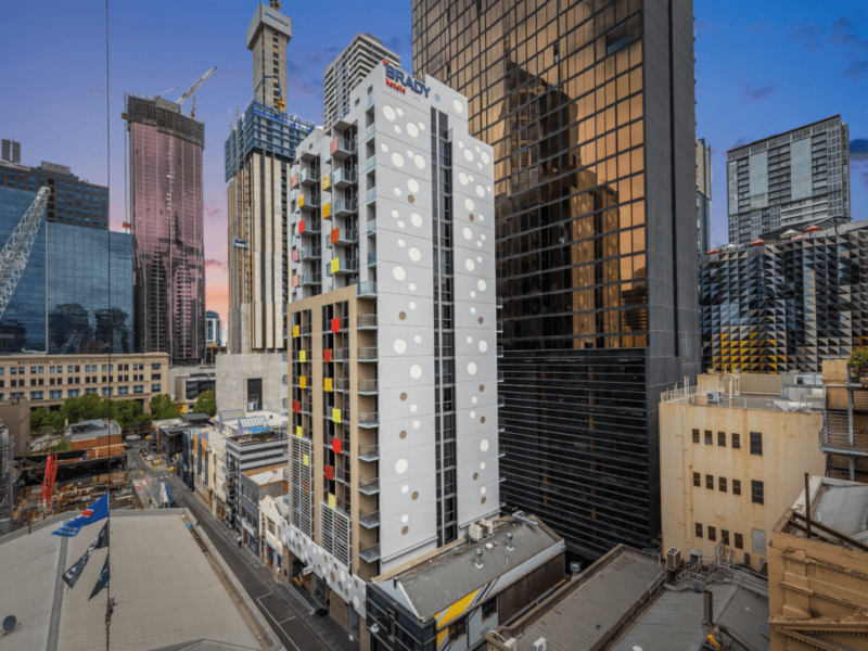 Exterior view of Brady Hotel Central Melbourne